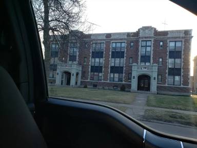 Main picture of 2011 6th Avenue East - 6