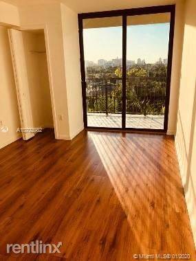 Main picture of 1690 SW 27th Ave