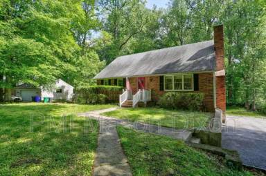 Main picture of 9710 Gwynn Park Dr