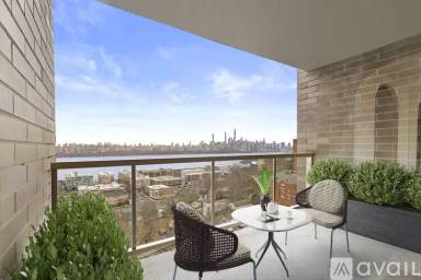 Main picture of 250 Henley Pl