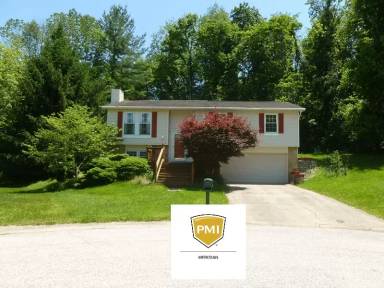 Main picture of 2113 S Locust Ct