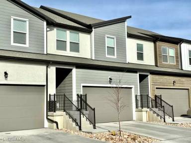 Main picture of Lakefront at Vineyard Town Center