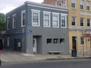 Main picture of 218 Main St