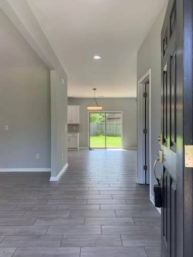 Main picture of 76 Beacon Way