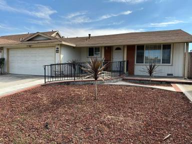 Main picture of 3841 Deans Place Way