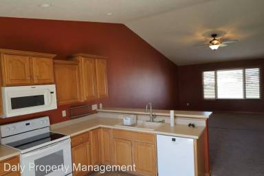 Main picture of 1308 Markay Dr