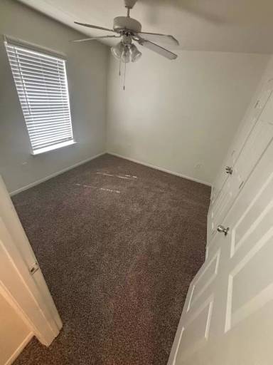 Main picture of 1001 E Washington St