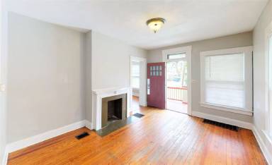 Main picture of 280 E Oakland Ave