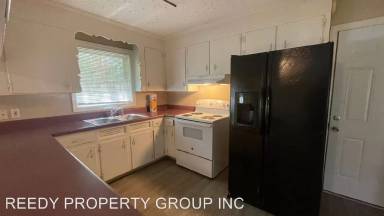 Main picture of 930 Bethesda Rd