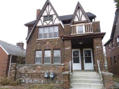 Main picture of 182 Eastlawn St