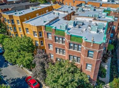 Main picture of 622-26 W Roscoe St