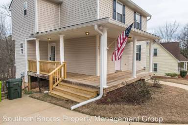 Main picture of 27 Castle Vale Ct