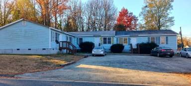 Main picture of 3000 Ingleside Ave