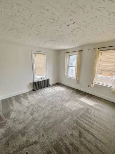 Main picture of 36 W Simpson St