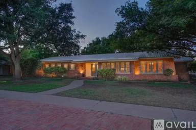 Main picture of 3302 41st St