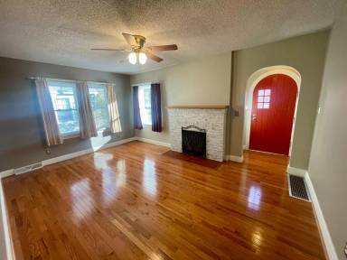 Main picture of 1247 E University St