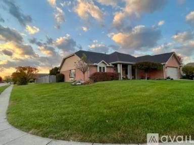 Main picture of 8833 Stonehill Ct