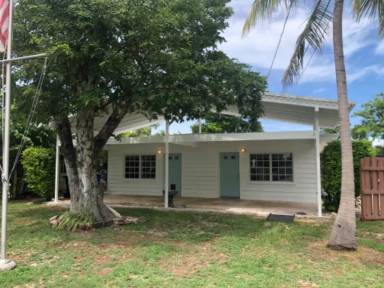 Main picture of 166 Hibiscus St