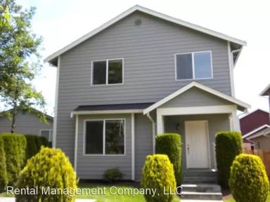 Main picture of 8701 8th Pl NE