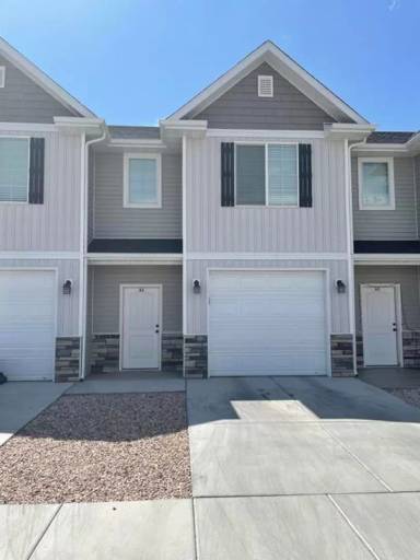 Main picture of 474 W 1425 N