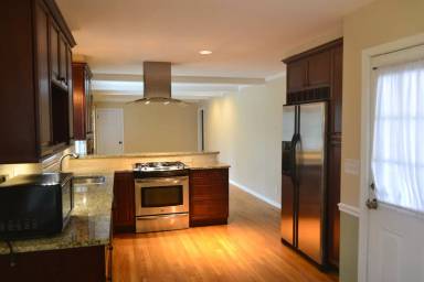 Main picture of 2858 Payton Rd NE