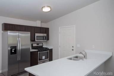 Main picture of 1121 W Cache Dr