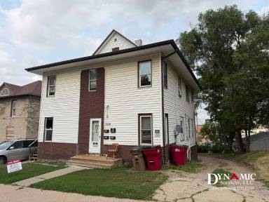 Main picture of 330 N Spring Ave