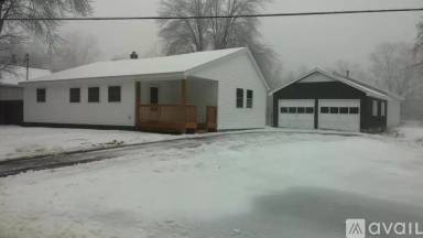 Main picture of 2811 Galway Rd