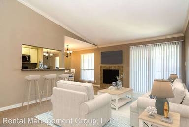 Main picture of 700 Thicket Ln