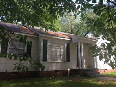 Main picture of 638 Belvedere Rd