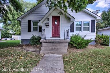 Main picture of 1420 Eberhart Ave