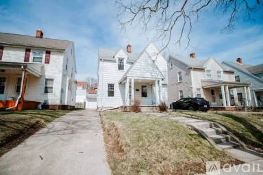 Main picture of 2032 Glencove Dr