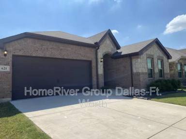 Main picture of 621 Ridge View Way