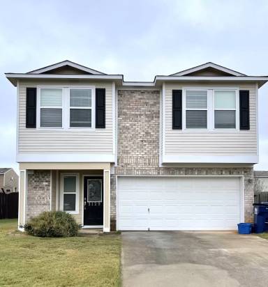 Main picture of 3129 Lakeland Dr