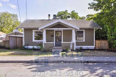 Main picture of 8316 SE Raymond Ct