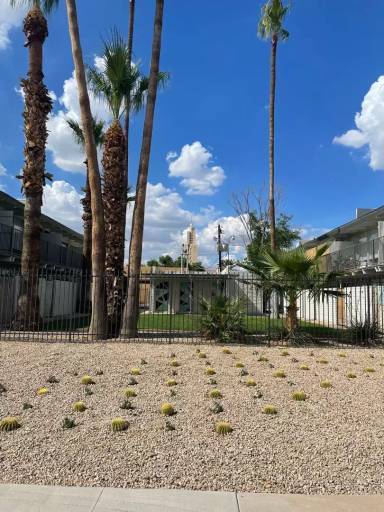 Main picture of 1820 West Mulberry Drive Apartments