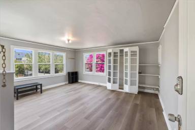 Main picture of 2531 Dana St