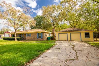 Main picture of 102 Sue Ln