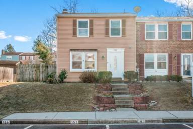 Main picture of 152 Fairfield Dr