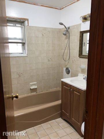 Main picture of 1739 Bay Ridge Ave