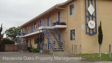 Main picture of 313 S Oakley Ave