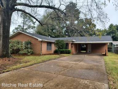 Main picture of 4907 Lark Ln