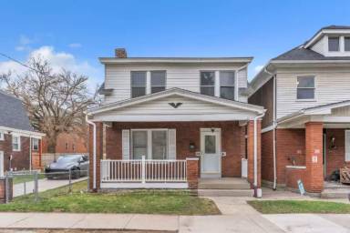Main picture of 414 Ruxton St