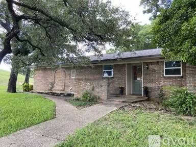 Main picture of 501 E Park Ave