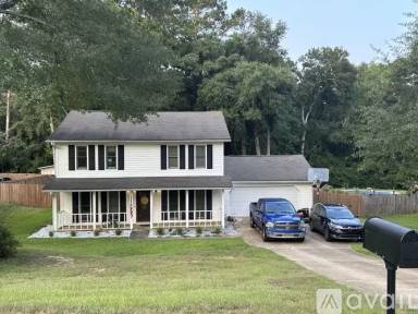 Main picture of 304 Lake Oliver Dr