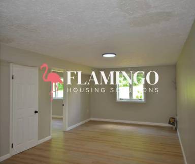 Main picture of 450 Bernard Ct