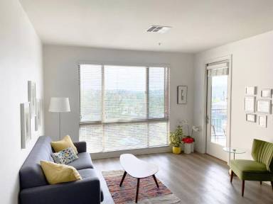 Main picture of 3857 Pell Pl