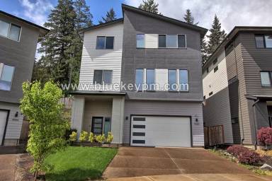 Main picture of 9985 SE Elderberry St