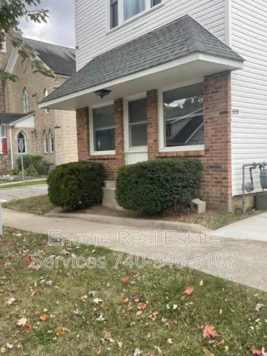 Main picture of 399 S Main St