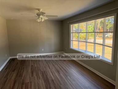 Main picture of 643 Wakefield Dr